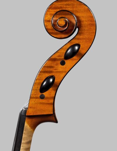 Violin maker Cremona - cello GB Guadagnini - 2022